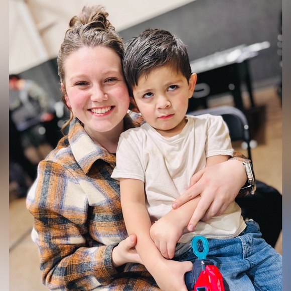 •HELLO• - Picture 6 of 7